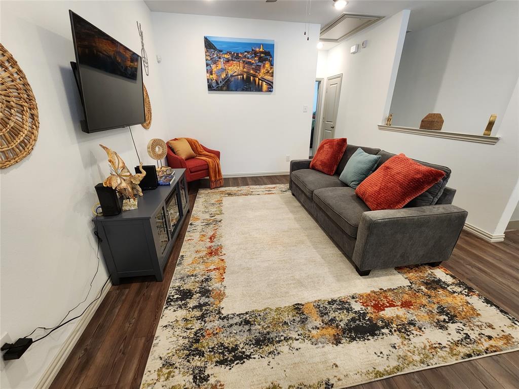 Heritage Village - Residential Lease