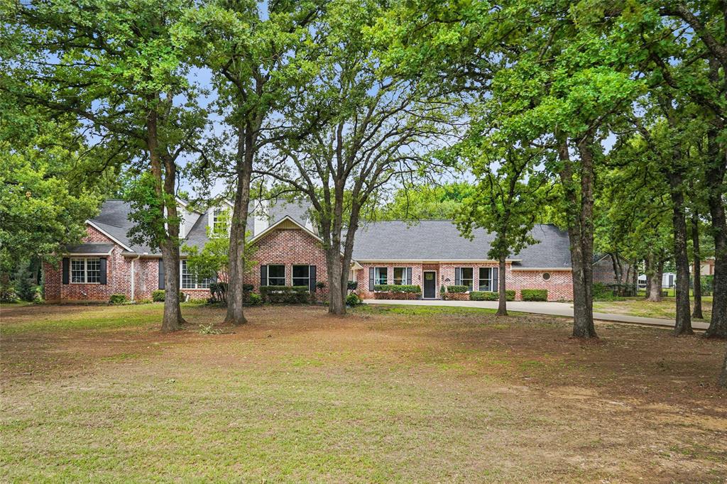 915 Skyline Drive