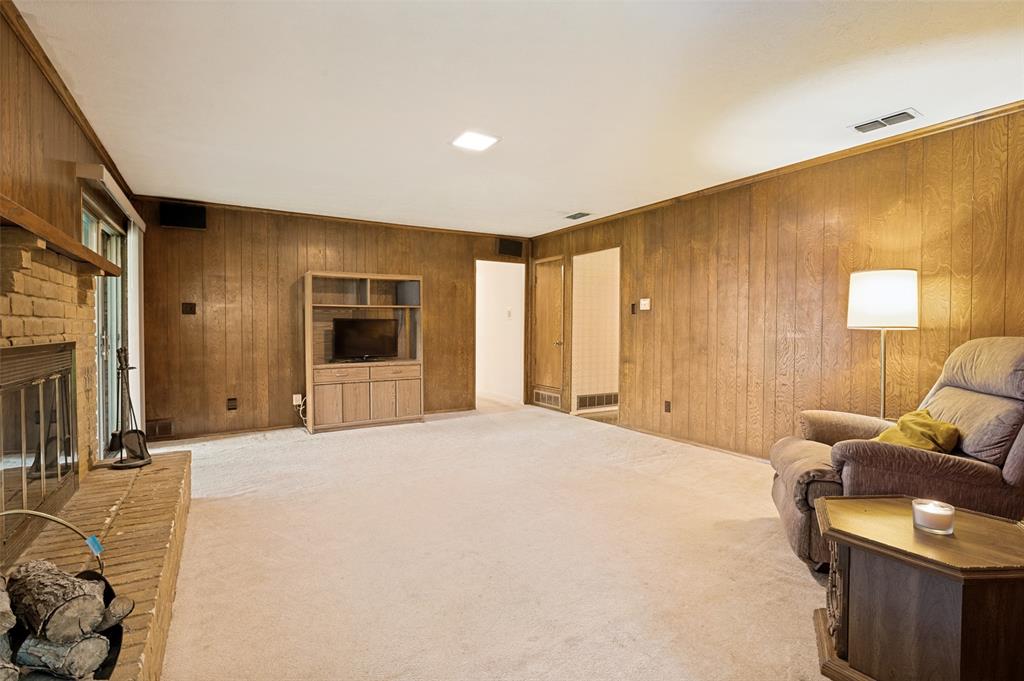 Bartons J D - Residential