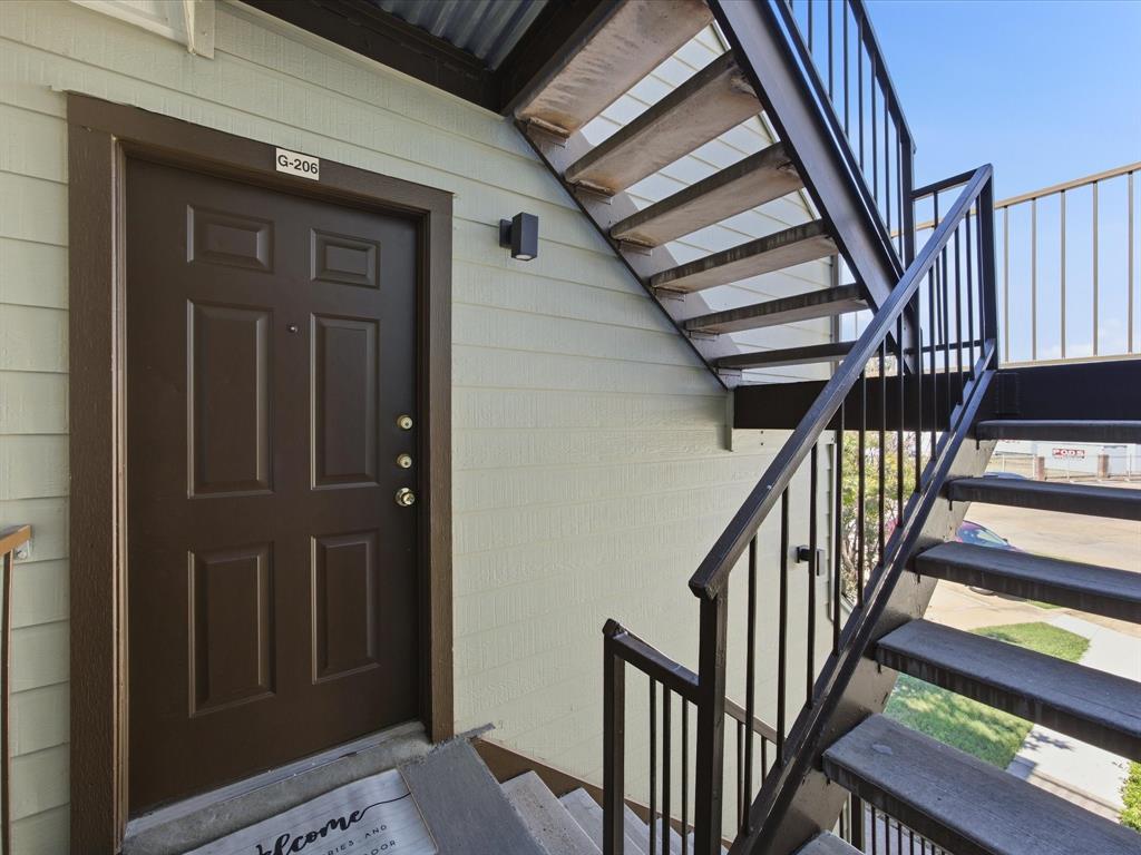 3129 Sondra Drive 206