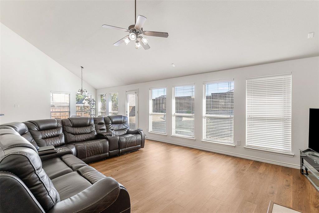 701 Setting Sun Trail