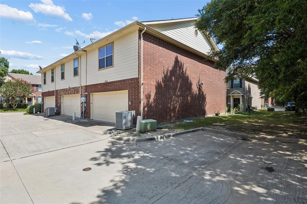4066 Kyndra Circle