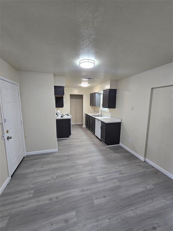 Lancaster Hills 06 - Residential Lease