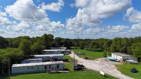 9777 State Highway 31 W Malakoff TX 75148