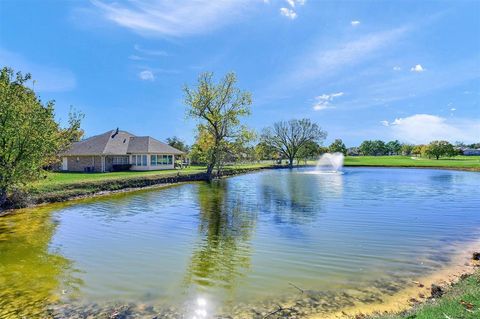 A home in Lake Kiowa