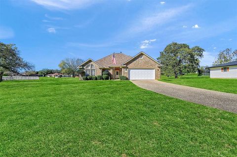 A home in Lake Kiowa