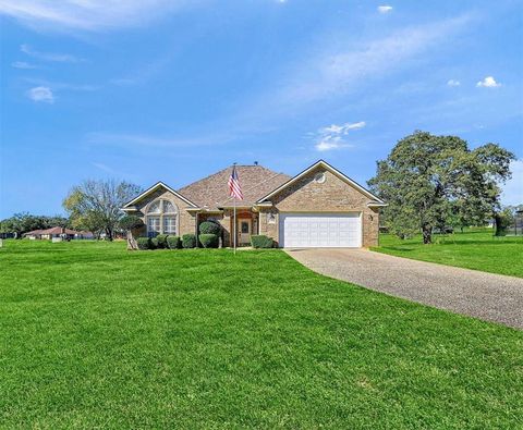 A home in Lake Kiowa