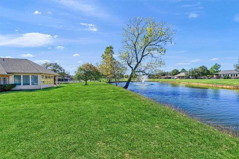 A home in Lake Kiowa