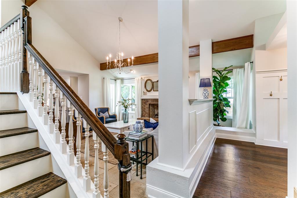 334 Inverness Drive