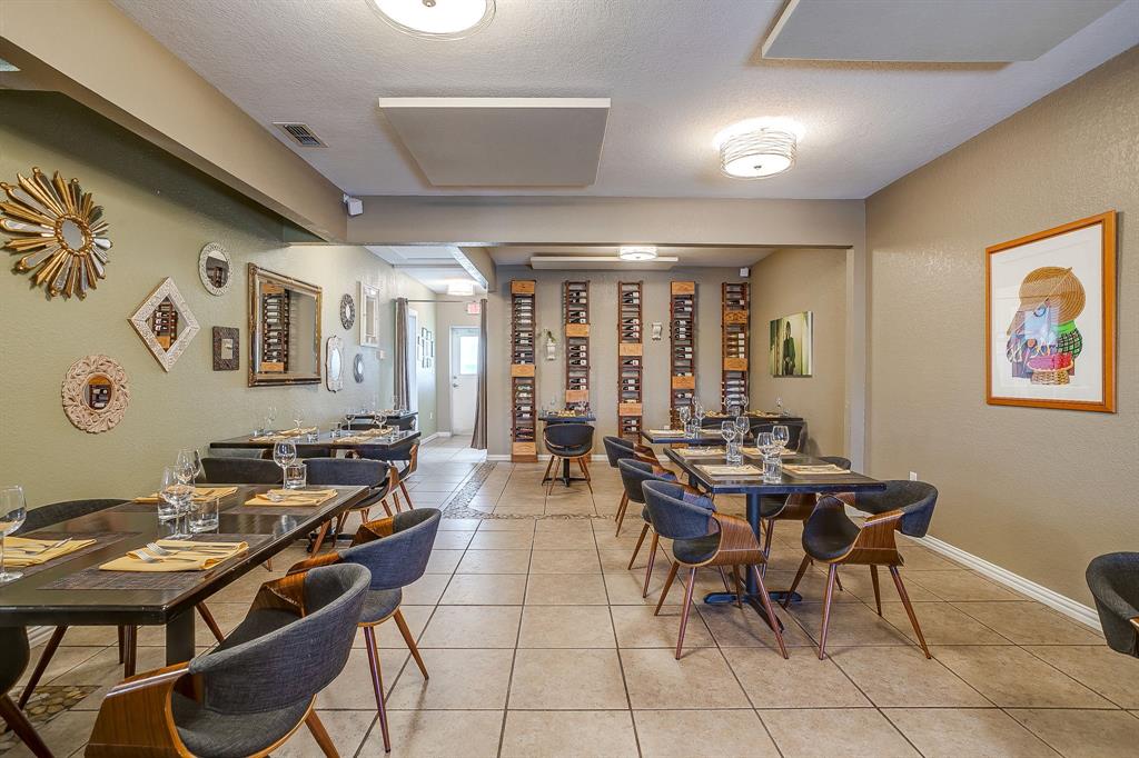 Southtown Plaza - Commercial Sale