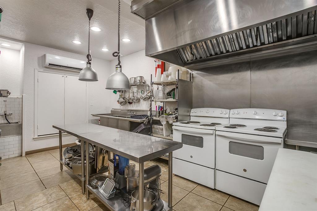 Southtown Plaza - Commercial Sale