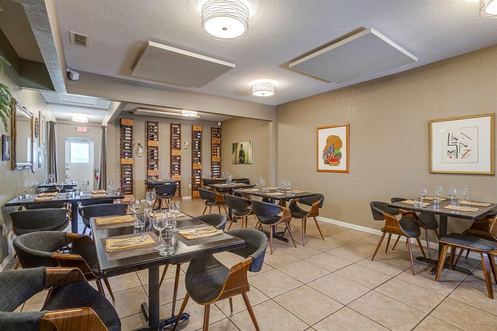 Southtown Plaza - Commercial Sale