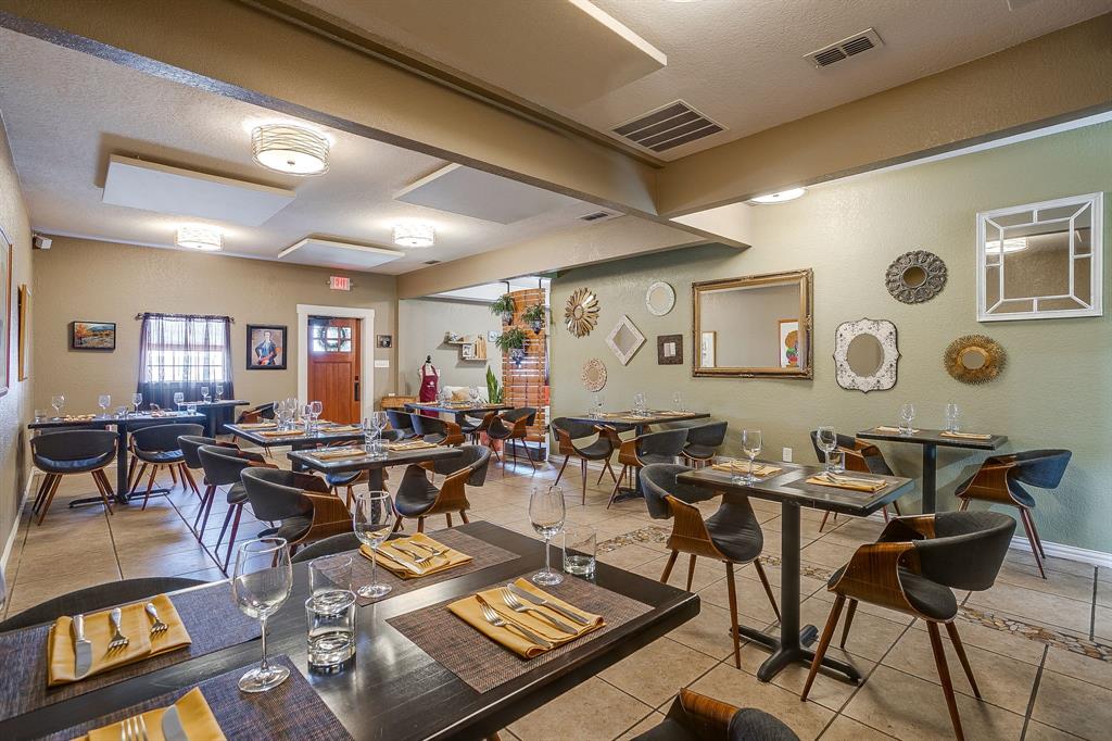 Southtown Plaza - Commercial Sale