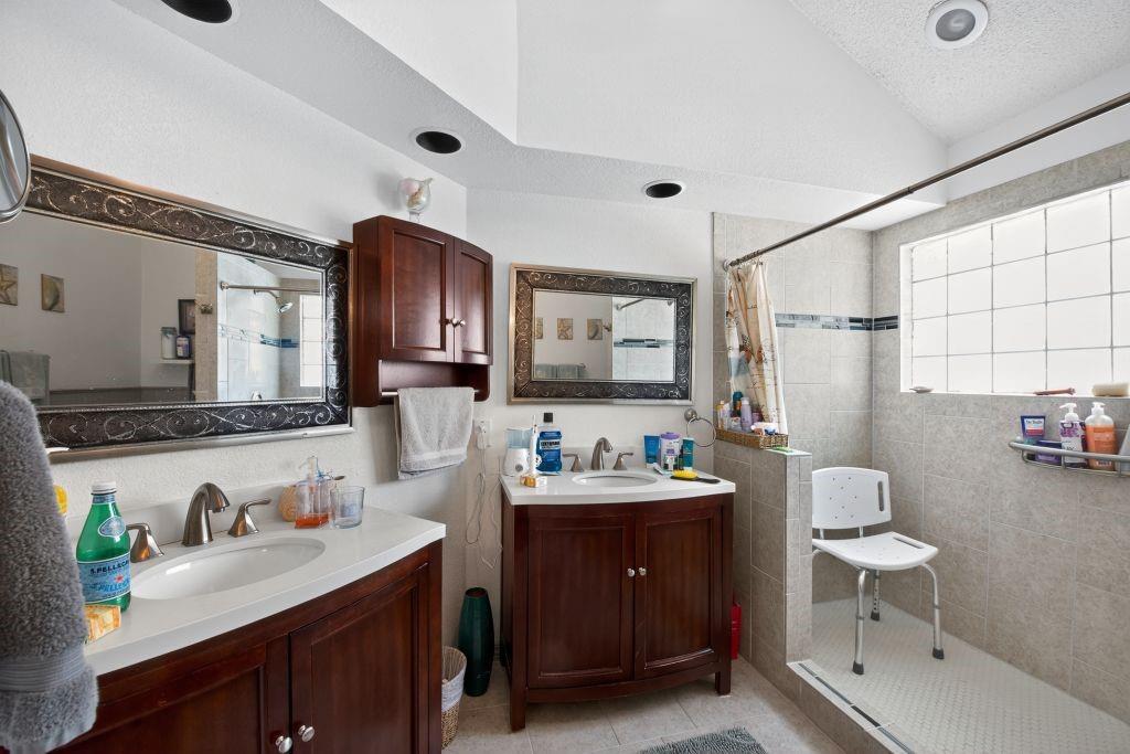 Lake Crest Park Add - Residential