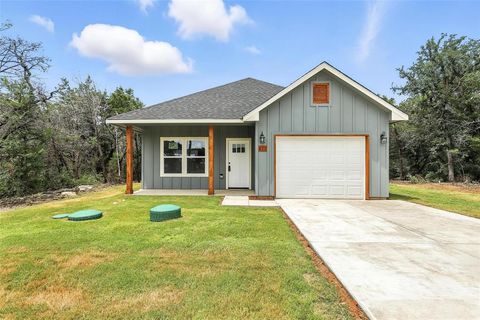 922 Scenic Drive Granbury TX 76048