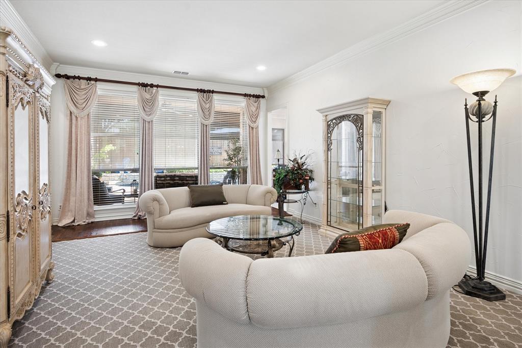 Twin Lakes - Residential