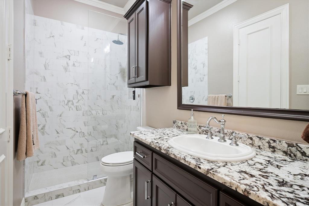 Twin Lakes - Residential