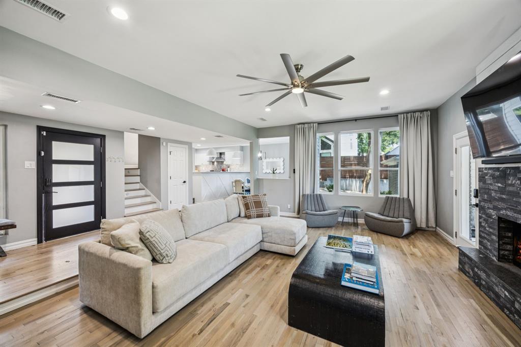 7018 Blackwood Drive