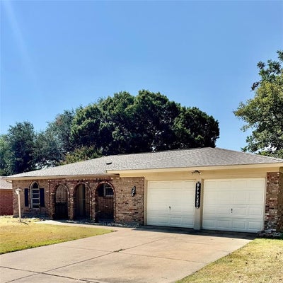 606 PEPPERIDGE CT, ARLINGTON, TX 76014 - Image c10f2cef5b65d2d5fad61797b31b8fcc/1060288474