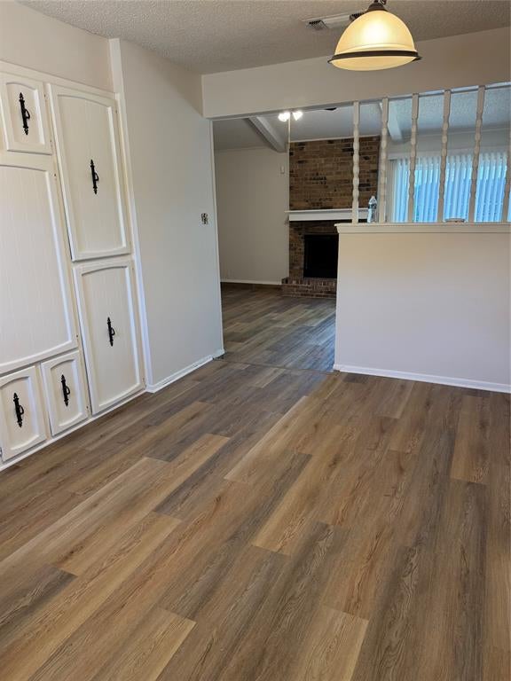 606 Pepperidge Court