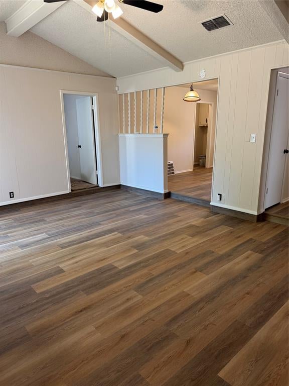 606 Pepperidge Court