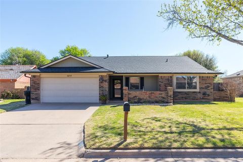 Photo of 5217 Shady Glen Lane, Abilene, TX 79606 (MLS # 21214409)