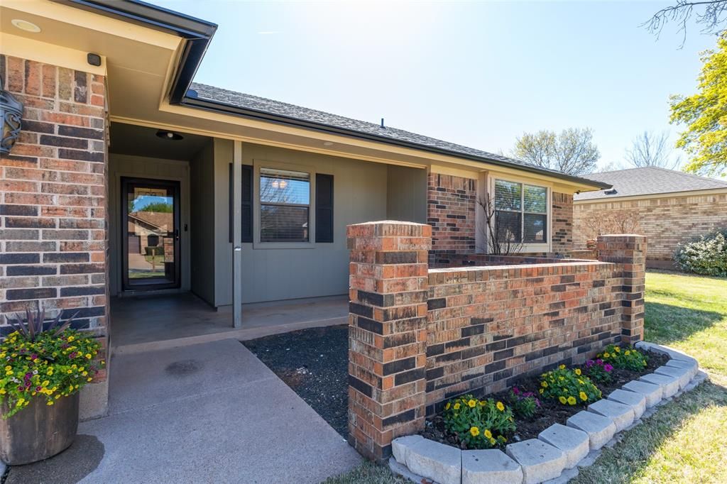 Photo of 5217 Shady Glen Lane, Abilene, TX 79606 (MLS # 21214409)