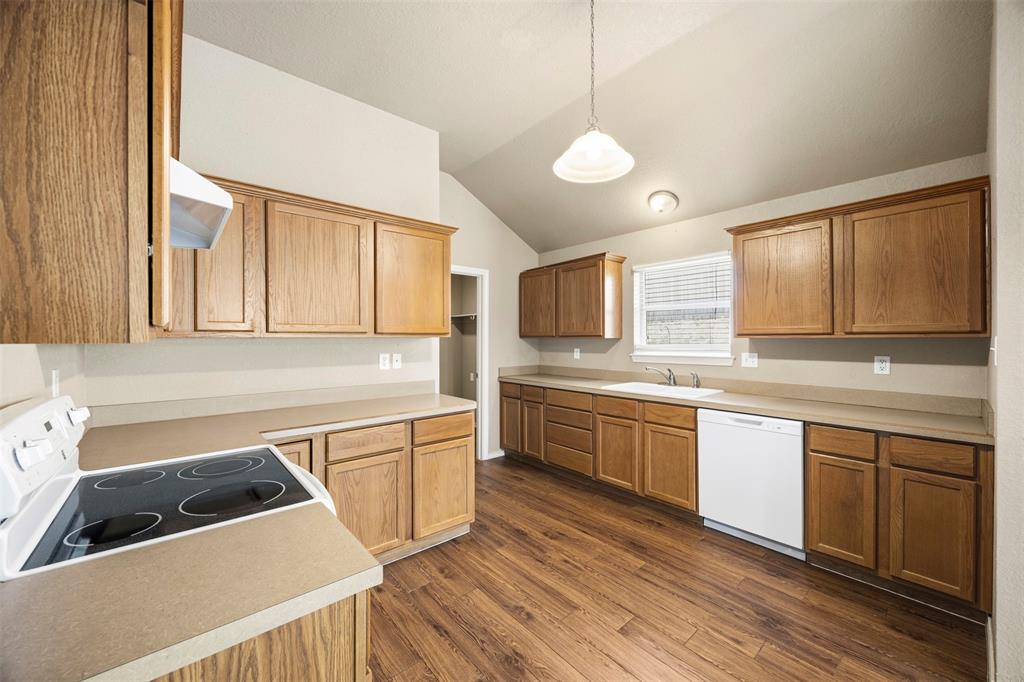 Farr - Residential