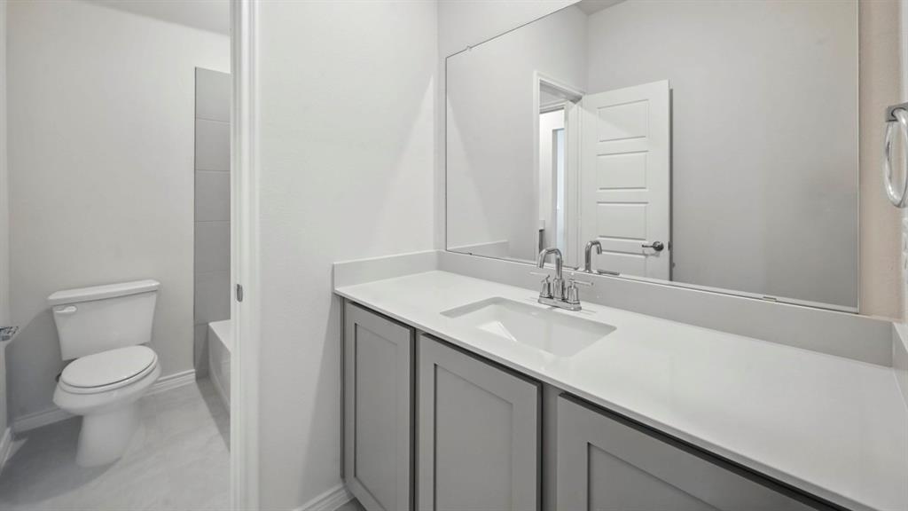 3540 Barnfield Avenue