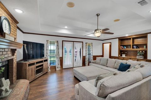 Tiny photo for 1320 Orchard Lane, Ennis, TX 75119 (MLS # 21101519)