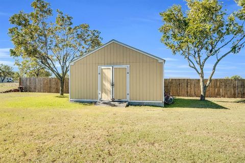 Tiny photo for 1320 Orchard Lane, Ennis, TX 75119 (MLS # 21101519)