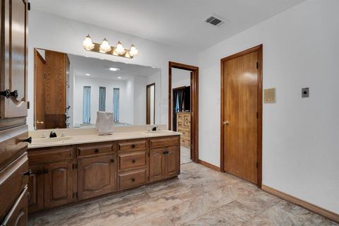 Tiny photo for 1320 Orchard Lane, Ennis, TX 75119 (MLS # 21101519)