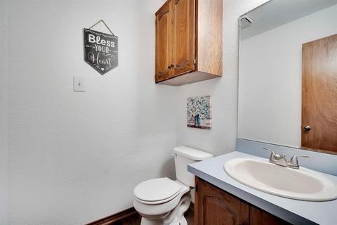 Tiny photo for 1320 Orchard Lane, Ennis, TX 75119 (MLS # 21101519)