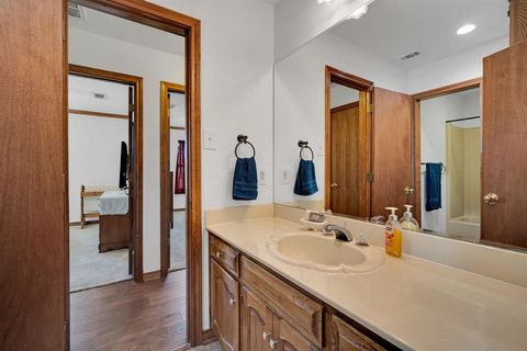 Tiny photo for 1320 Orchard Lane, Ennis, TX 75119 (MLS # 21101519)