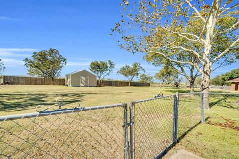 Tiny photo for 1320 Orchard Lane, Ennis, TX 75119 (MLS # 21101519)