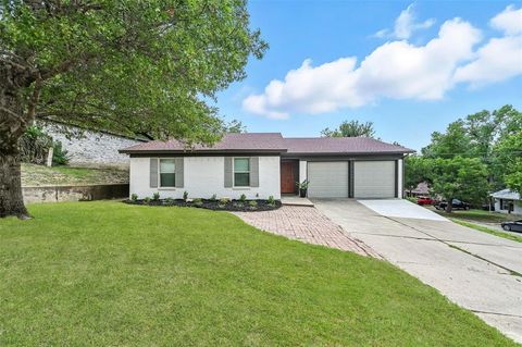 4921 Bonnell Avenue Fort Worth TX 76107