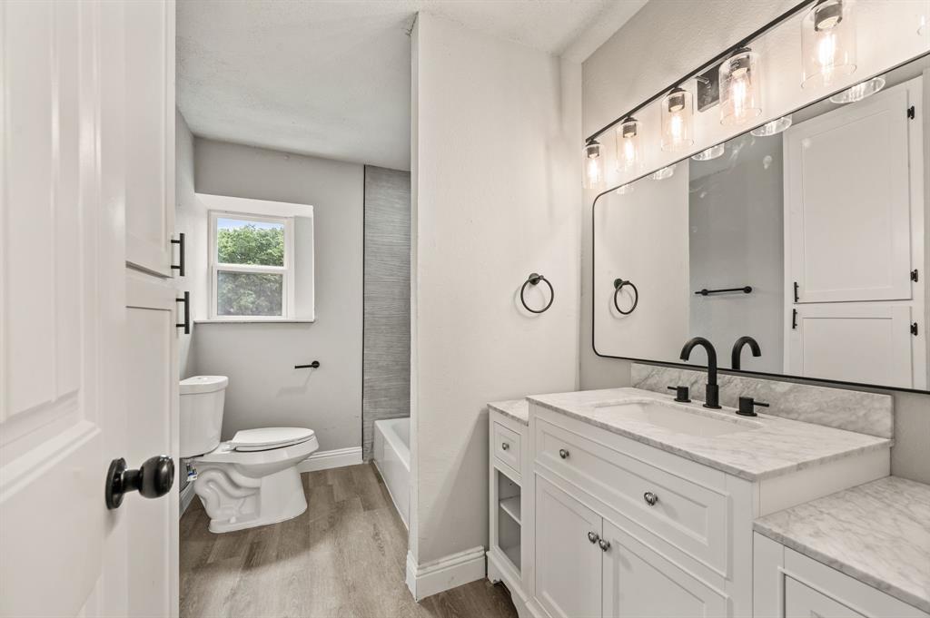 Briarwood Estates - Residential
