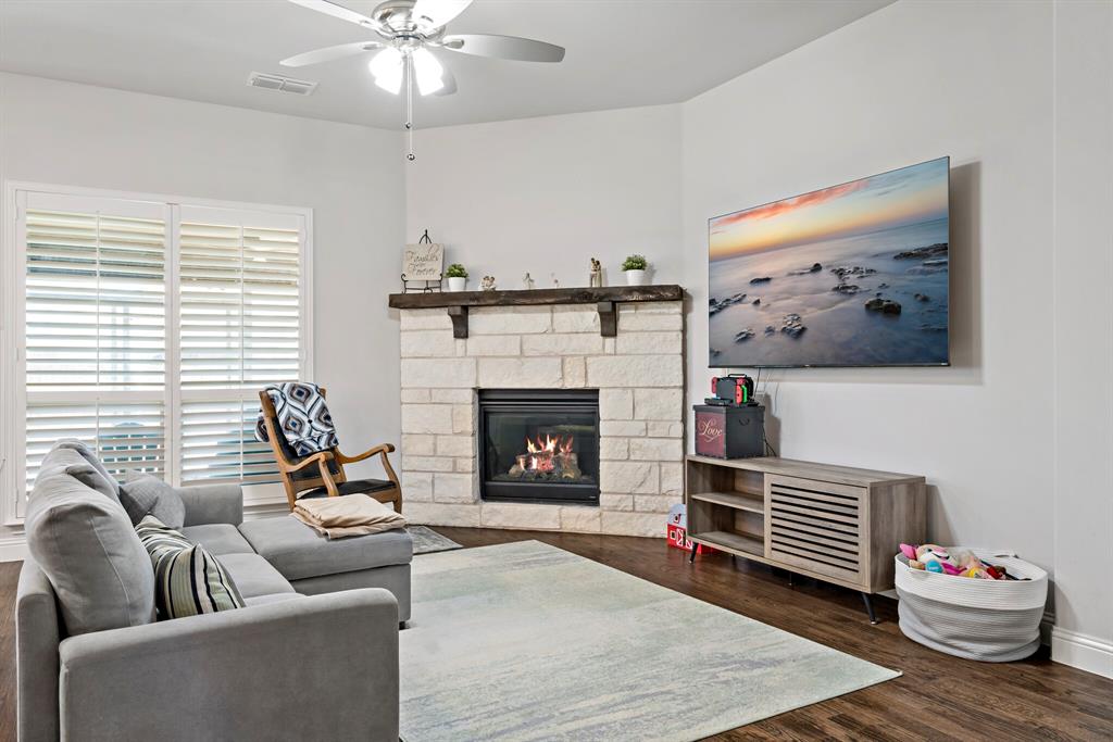 Emerald Vista Ph One - Residential