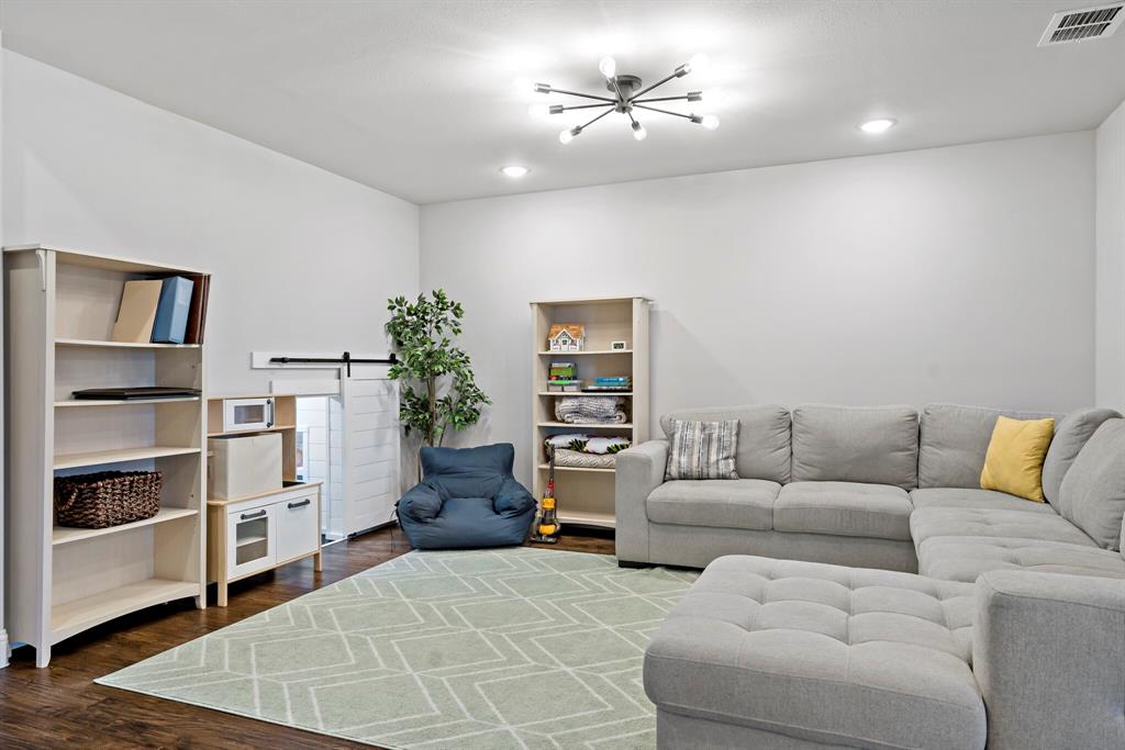 Emerald Vista Ph One - Residential