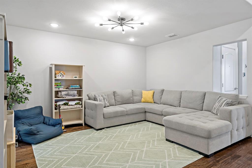 Emerald Vista Ph One - Residential