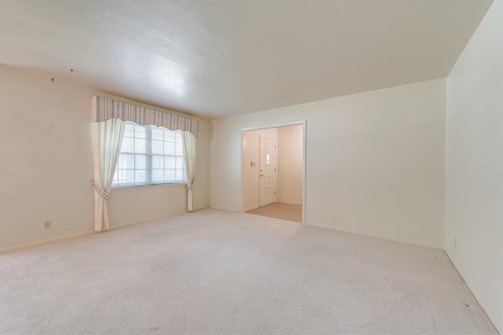 Brook Hollow Bedford - Residential