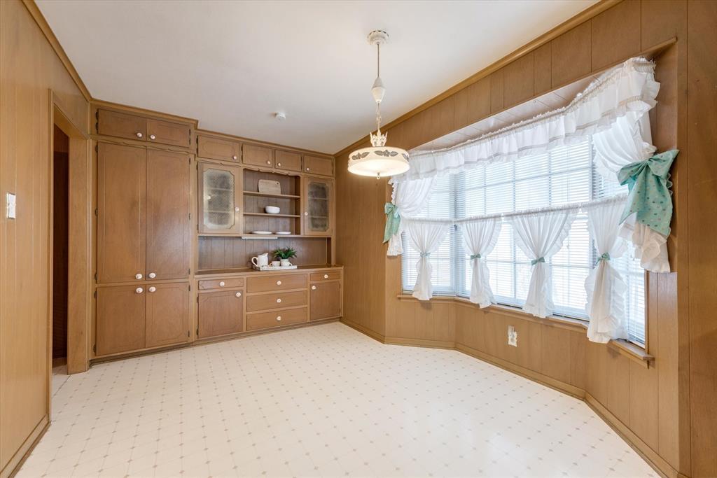 Brook Hollow Bedford - Residential