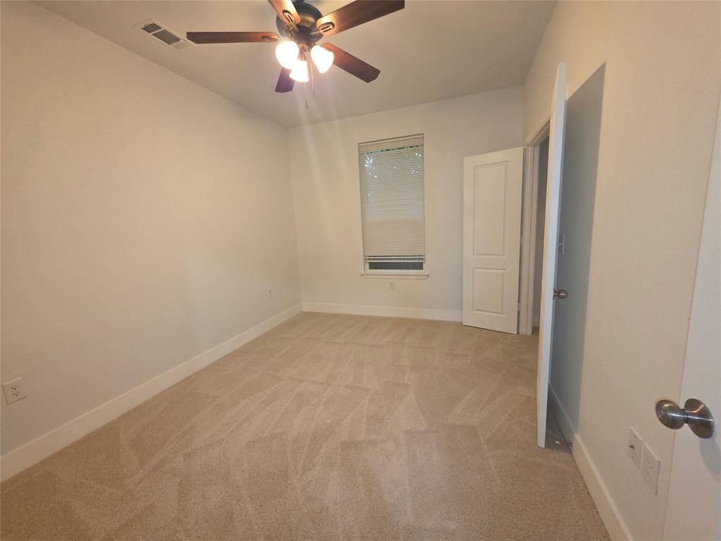 Mays Brook Spring Ave 02 - Residential