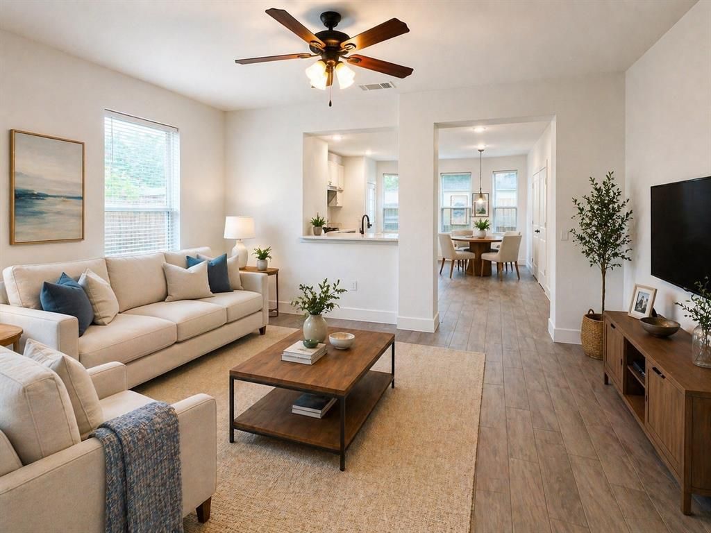 Photo of 2719 Frazier Street, Dallas, TX 75210 (MLS # 21254812)