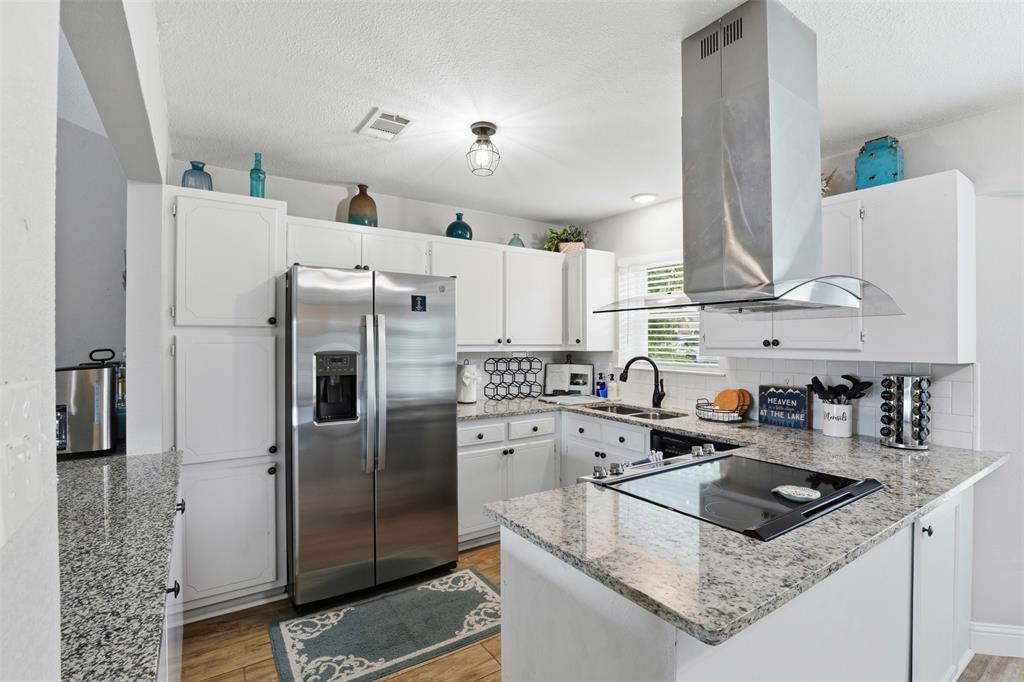 Laguna Tres Estate - Residential