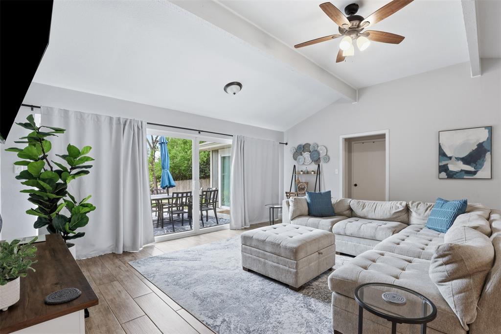 Laguna Tres Estate - Residential
