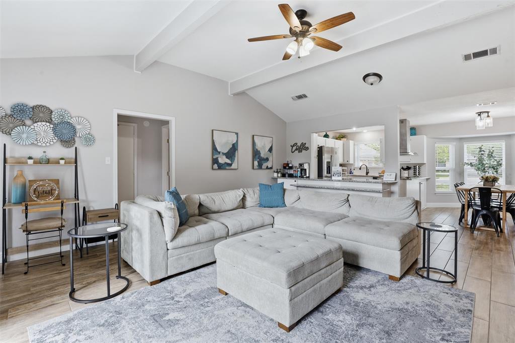 Laguna Tres Estate - Residential