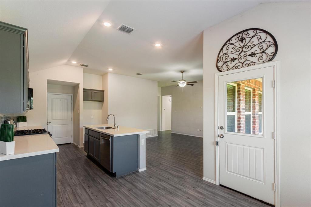 Hillstone Pointe Wes - Residential Lease