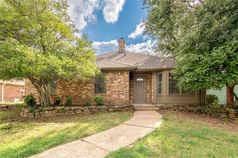 Photo of 3908 Winston Drive, Denton, TX 76210 (MLS # 21418909)