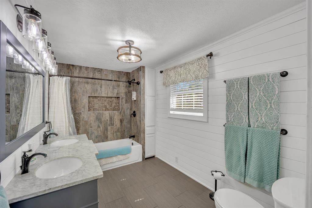 Lake Striker - Residential